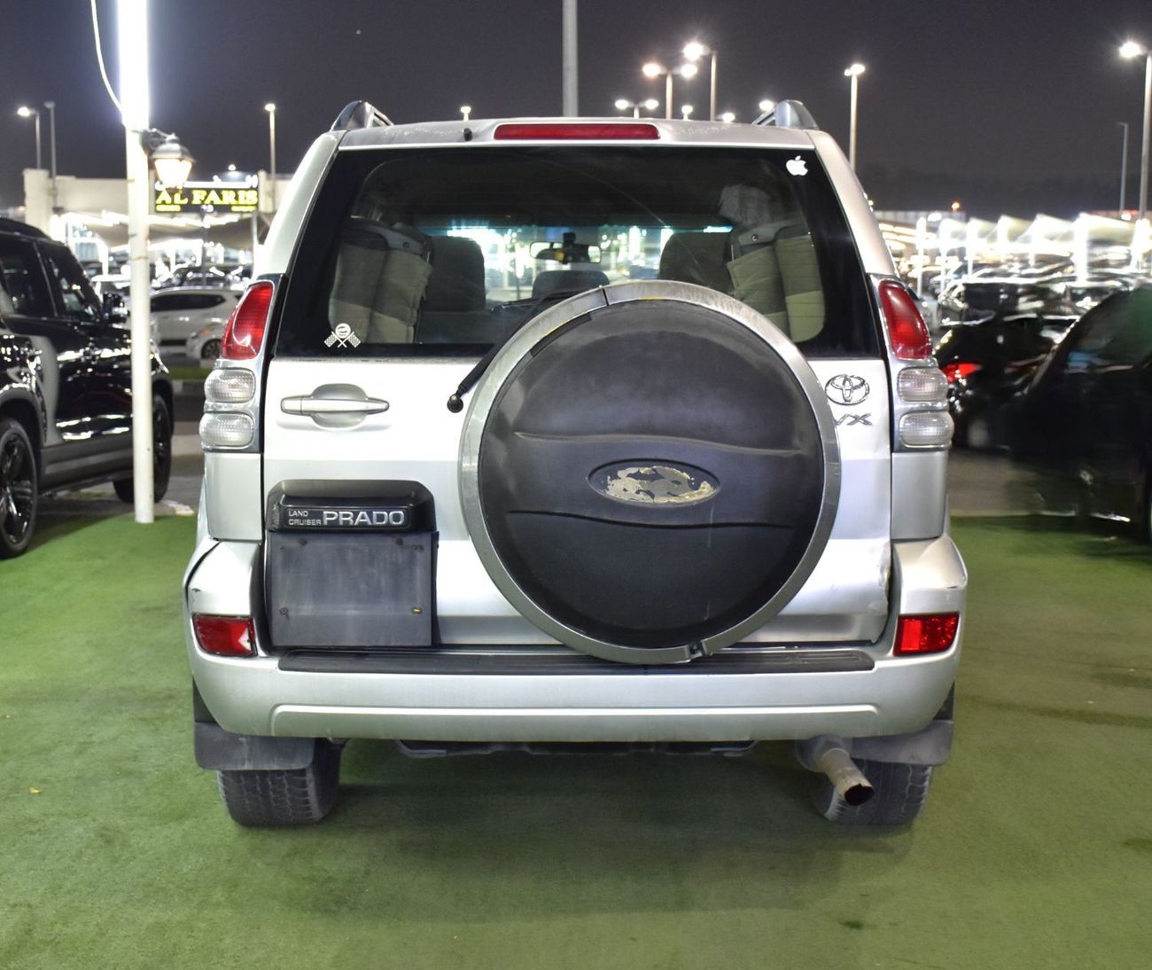 تويوتا برادو Toyota Prado VX ( 2005 Model ) in Silver Color GCC Specs
