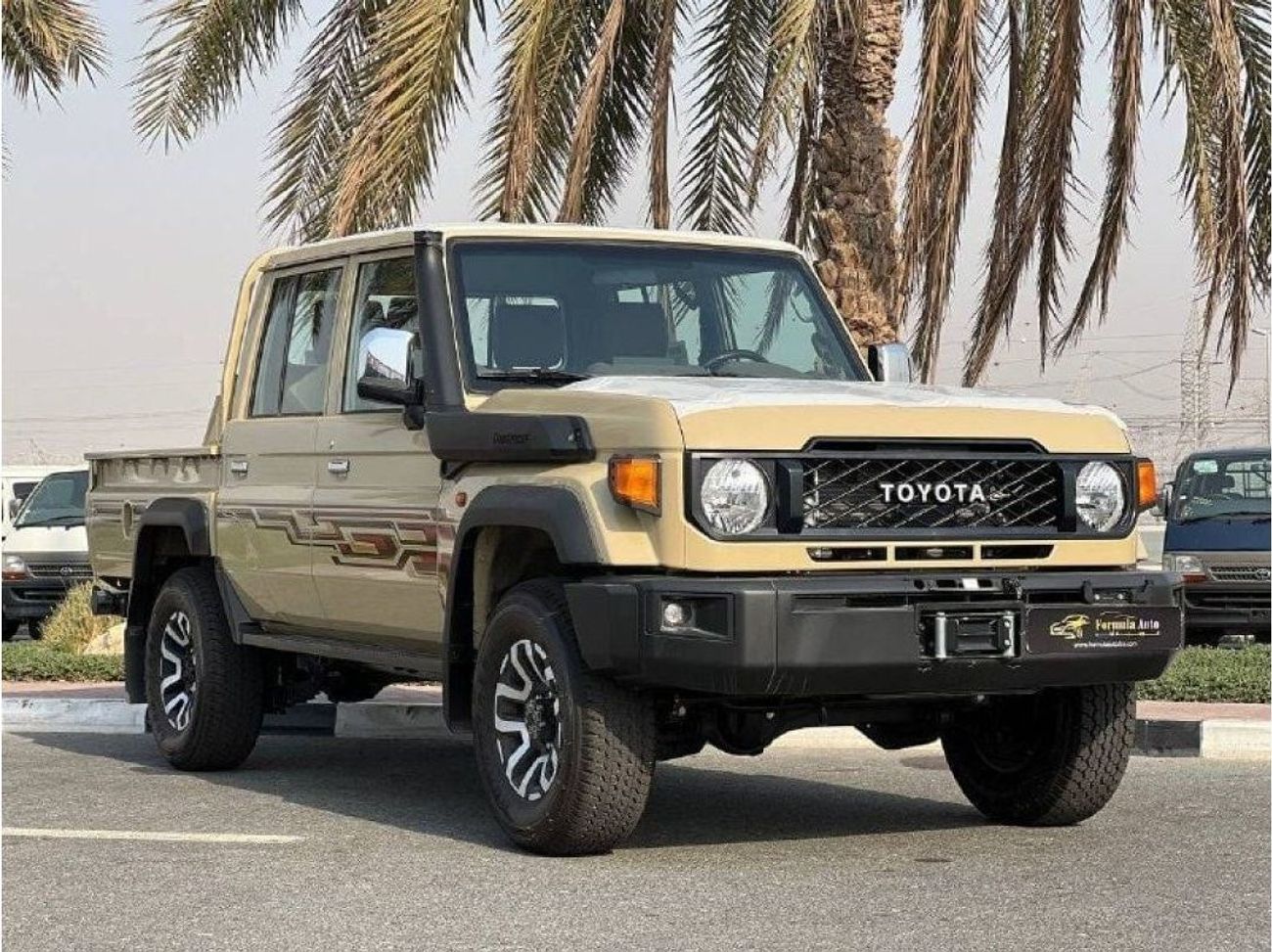 Toyota Land Cruiser Pick Up LC79 D/C 4.0L PTR A/T // 2024 // FULL OPTION WITH COOLBOX , LEATHER SEATS // SPECIAL OFFER // BY FOR