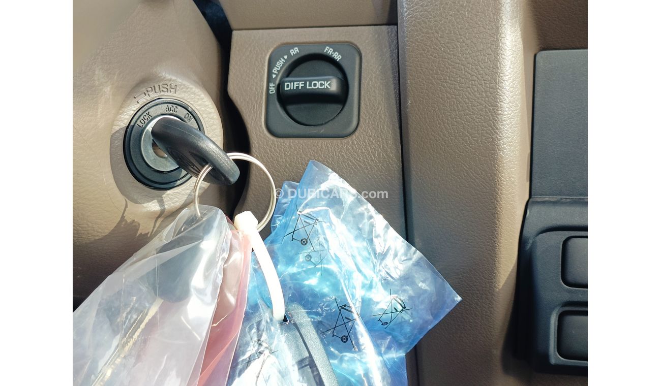 تويوتا لاند كروزر 70 4.5L DIESEL V8, FULL OPTION (CODE # 4563)