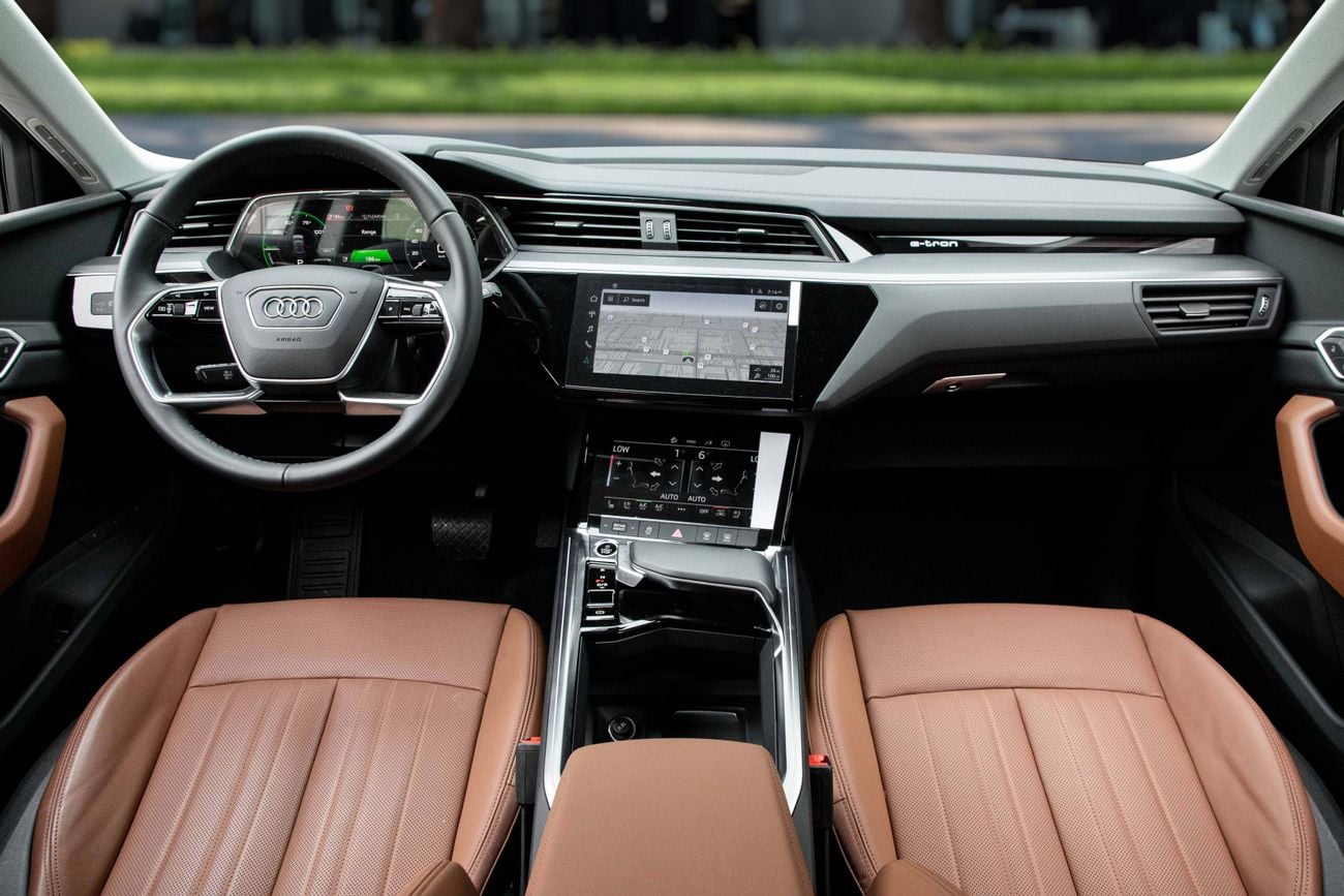 Audi etron E-Tron 55 Quattro Black Edition | 3,036 P.M | 0% Downpayment | E-TRON BLACK EDITION | AGENCY WARRANT