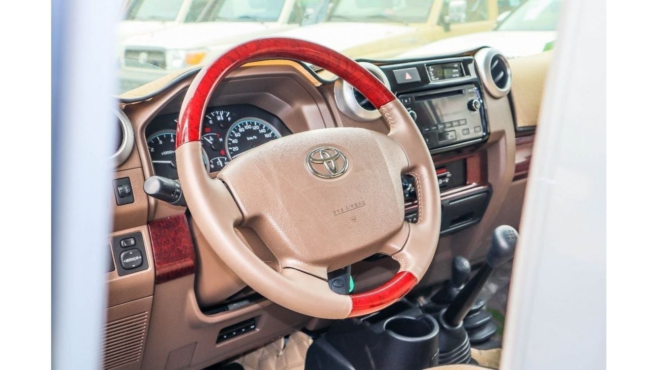 Toyota Land Cruiser Pick Up 2023 MODEL TOYOTA LAND CRUISER 79 SINGLE CAB PICKUP LX V6 4.0L PATROL 4WD MANUAL TRANSMISSION