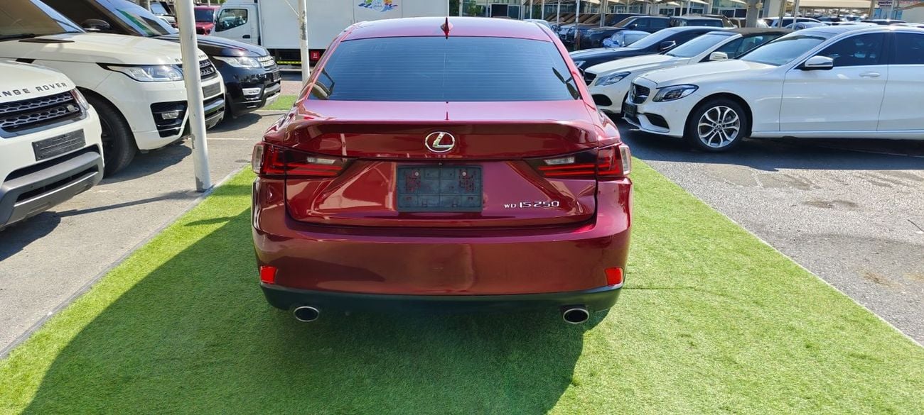 لكزس IS 250