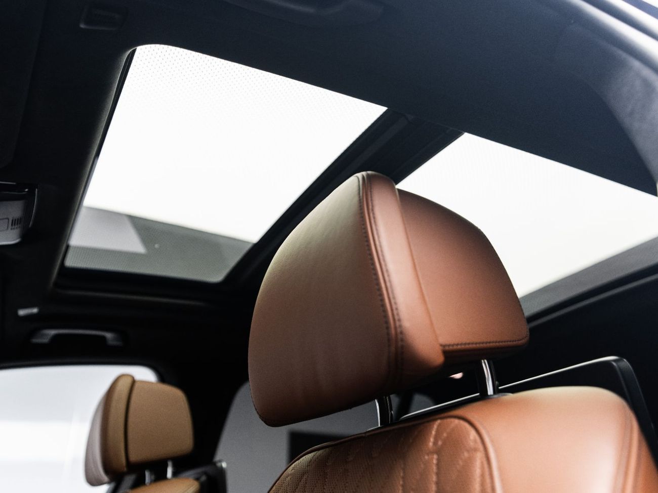 بي أم دبليو X5 M50i 4.4L 2022 BMW X5 M50i, 4.4L TC V8, AWD, 523 bhp, 8 Speed Automatic