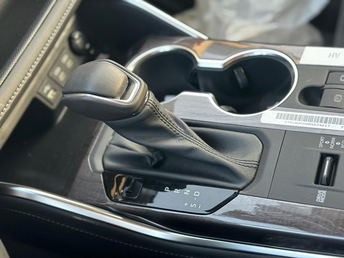 Toyota Highlander Limited ,2.5 L, hybrid, full option