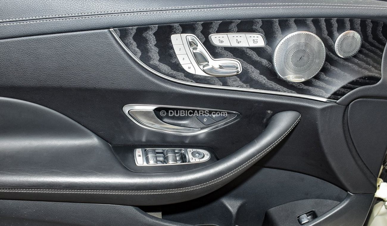 مرسيدس بنز E 400 كوبيه 4Matic