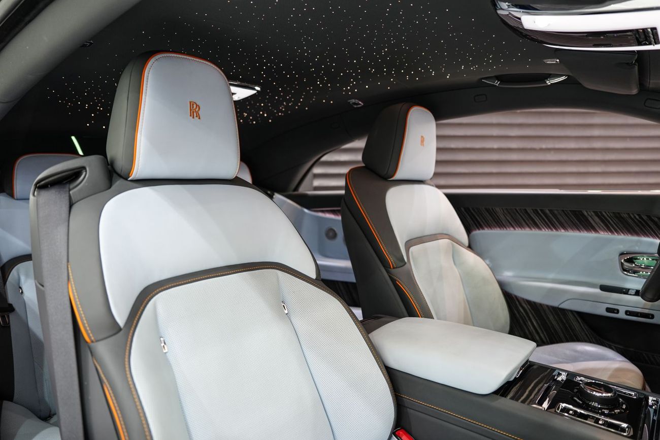 رولز رويس سبيكتر Mansory, Forged Carbon, Bespoke Audio, Starlight, Illuminated Grille, Canadel Paneling!!