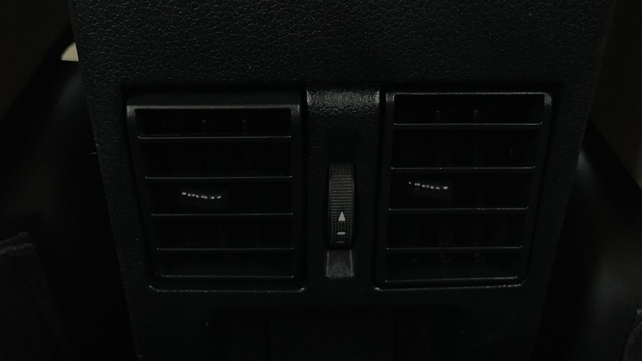 تويوتا يارس E 1.5 | بدون دفعة مقدمة | اختبار القيادة في المنزل