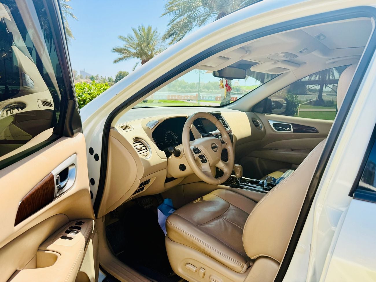 Nissan Pathfinder SV
