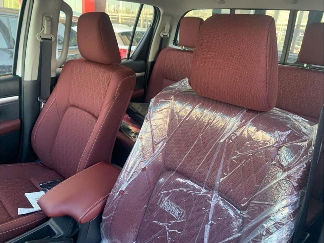 تويوتا هيلوكس TOYOTA HILUX 2.7L SGLX 2025 MODEL PETROL 4WD AUTOMATIC