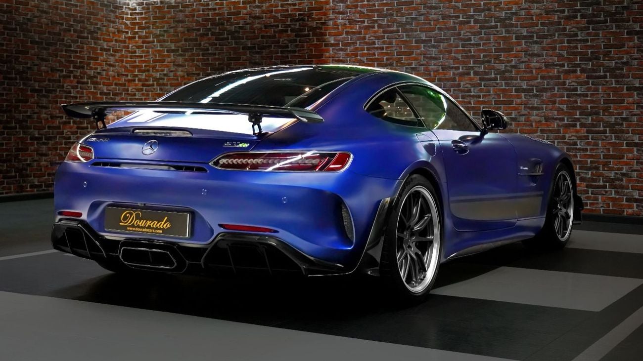 مرسيدس بنز AMG GTR | LIMITED OFFER | IMMACULATE CONDITION | CARBON DETAILS | SPORT AMG SEATS