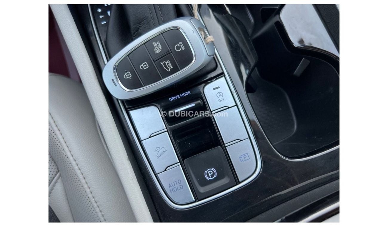 Hyundai Tucson 2022 SMART ENGINE FULL OPTION AWD USA - FOR UAE PASS AND FOR EXPORT!!