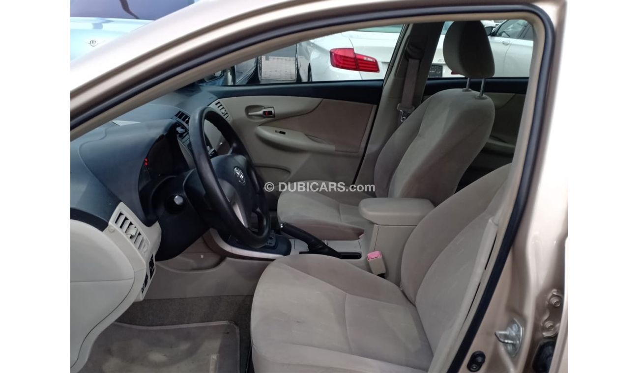 تويوتا كورولا كرولا موديل 2013 خليجي السياره بحاله ممتازه من الداخل والخارج ولا تحتاج اي مصروف