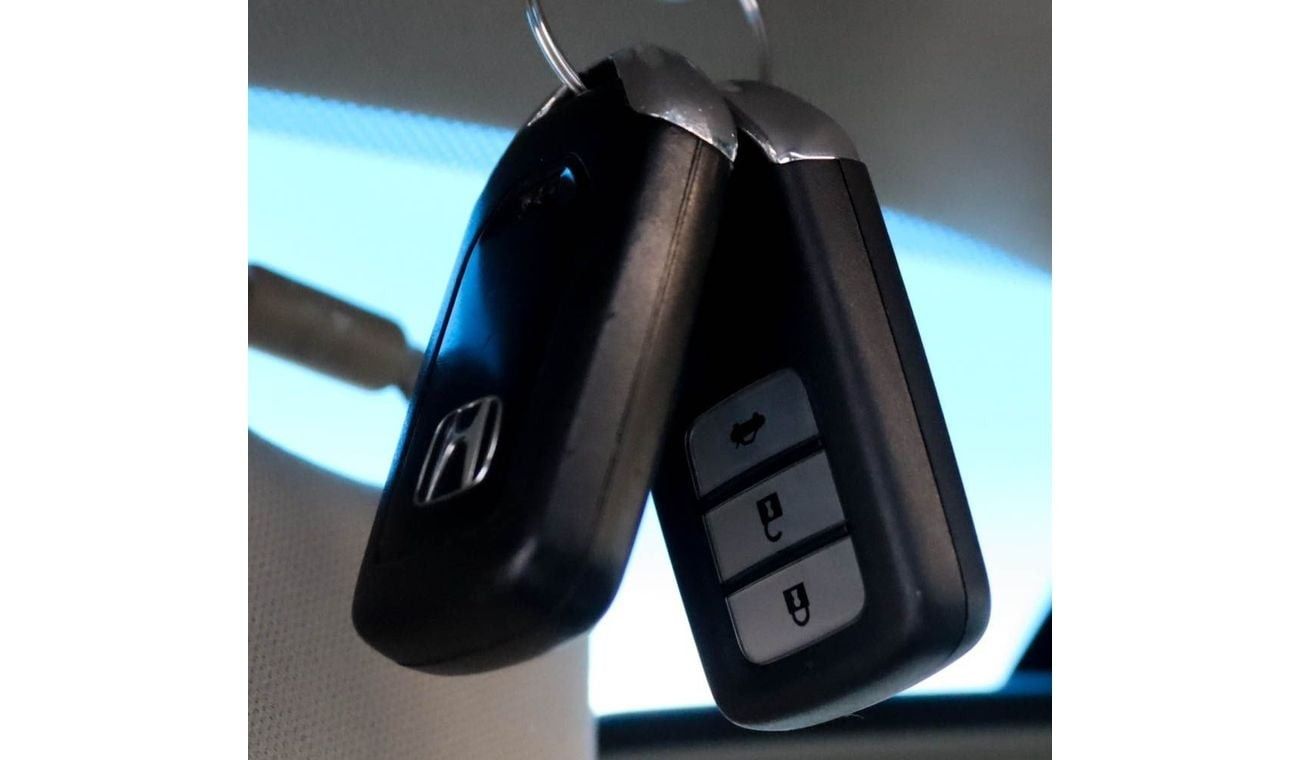 Honda Accord EX 2.4L Honda Accord 2015 GCC accident-free in excellent condition