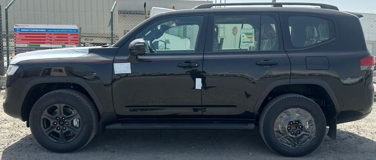 Toyota Land Cruiser 2025 Toyota Land Cruiser 300 GR-Sport 3.5L AT Hybrid