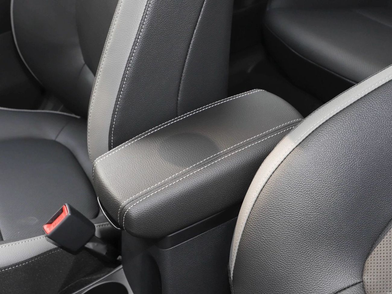 كيا KX1 Kia Kx1 / 0 km / white / Chinese /