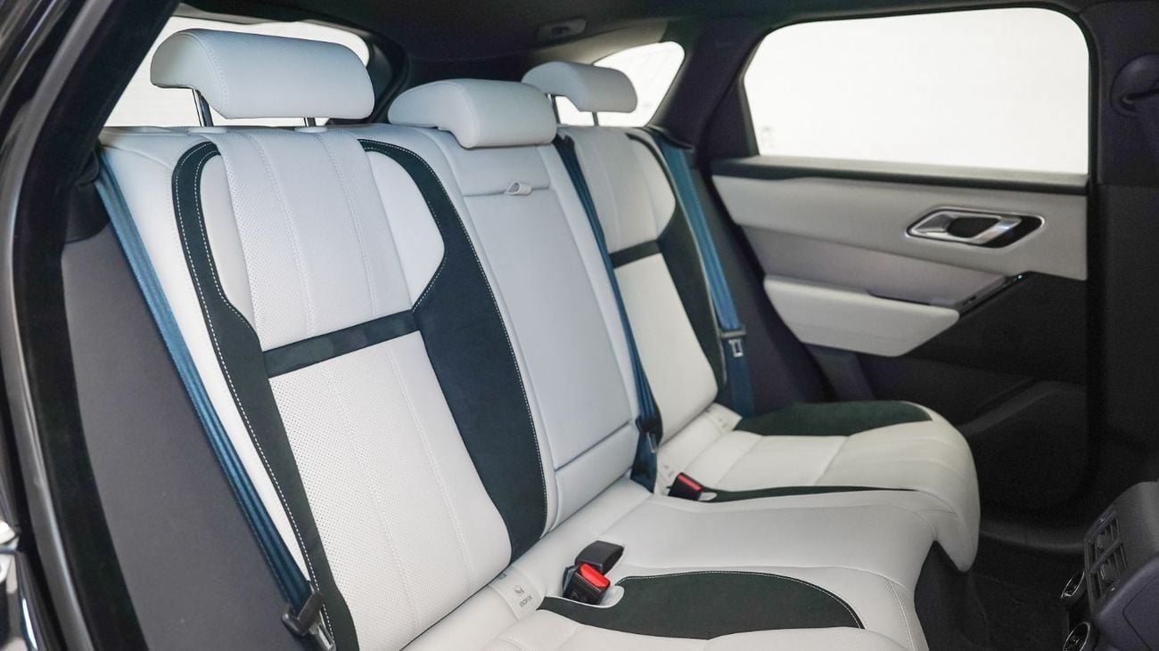 لاند روفر رينج روفر فيلار P250 R-Dynamic SE 2.0L UAE's Very Best Example | AED 3,537 Per Month