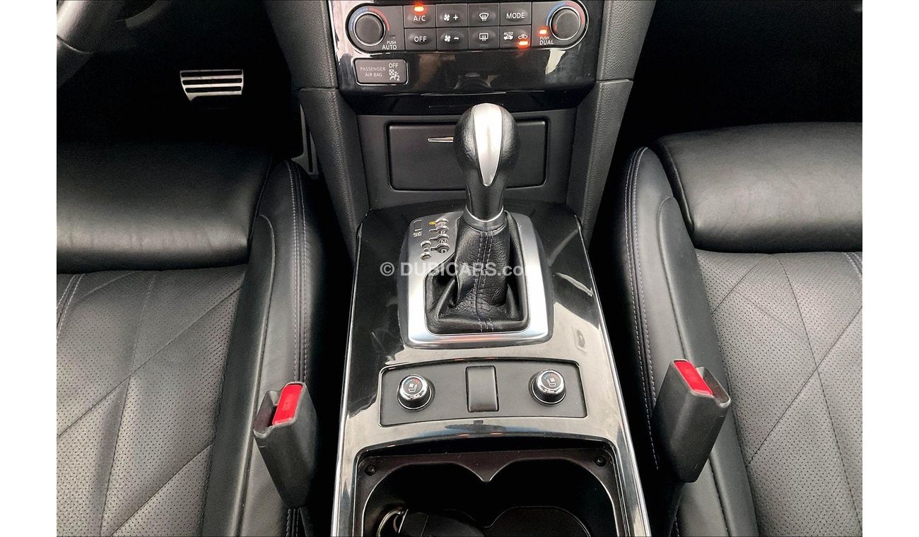 Infiniti QX70 Sport Luxury