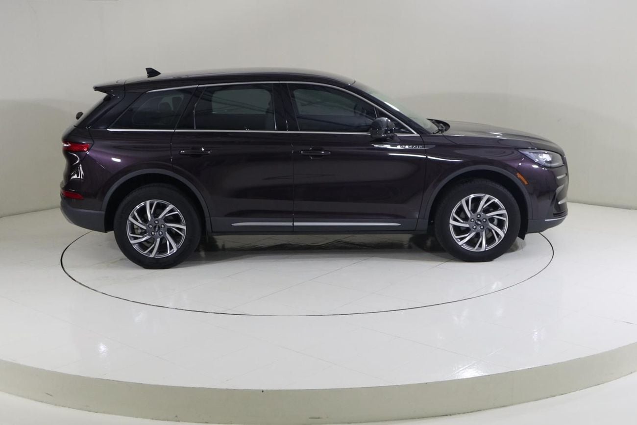 لينكولن كورساير STD AWD STD AWD
