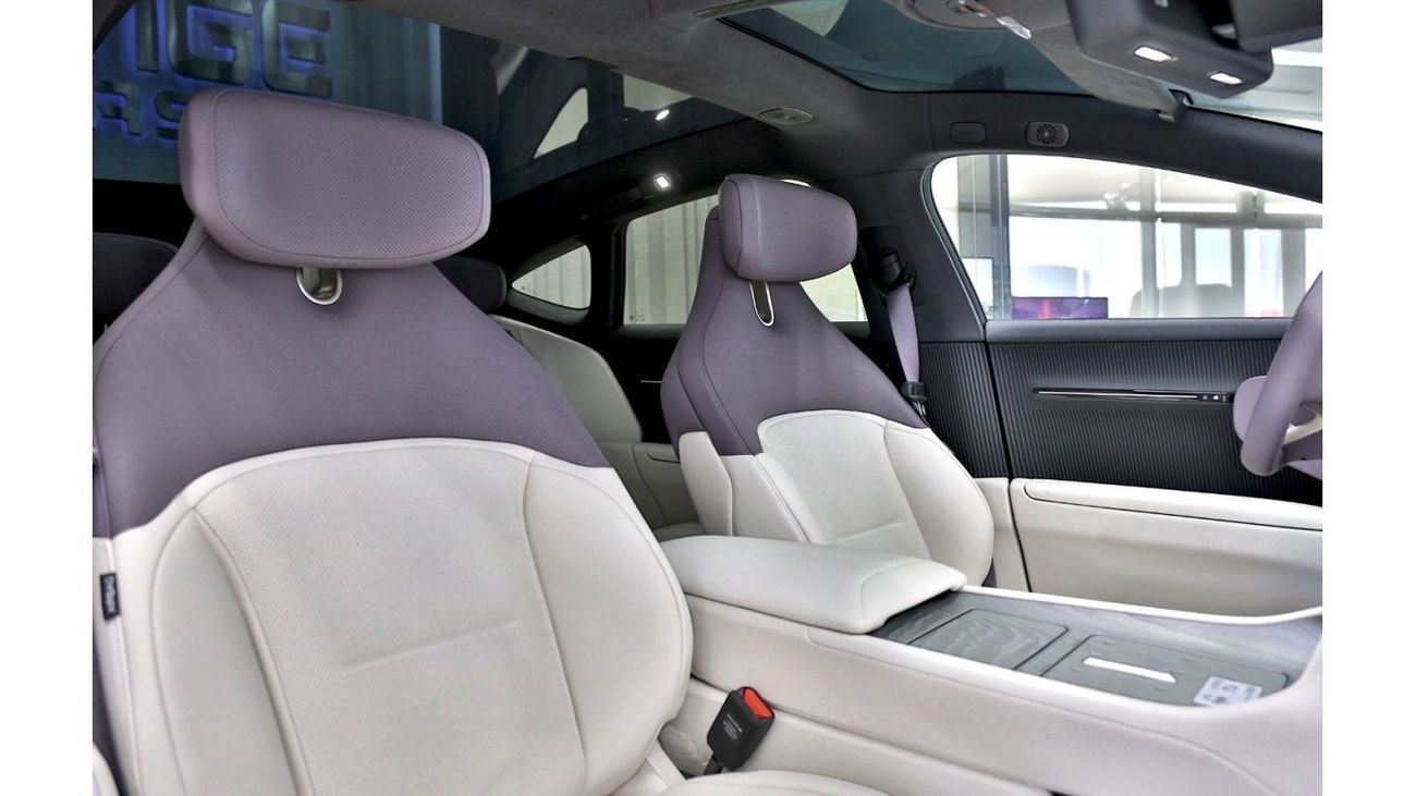 Avatr 12 GT Top Version with 3 Lidar  Pure Electric Sport Hatchback 2024