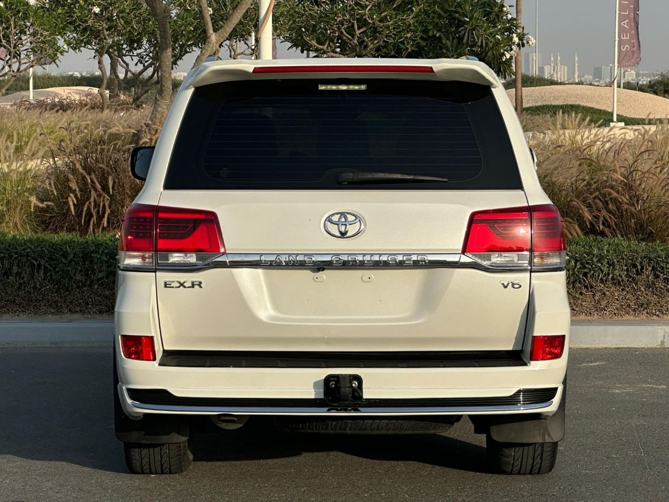 Toyota Land Cruiser EXR 4.0L AWD