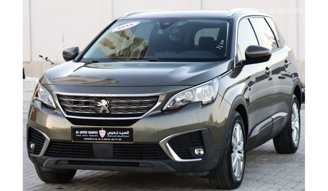 Peugeot 5008 Active Peugeot 5008 2019 GCC in excellent condition without paint without accidents