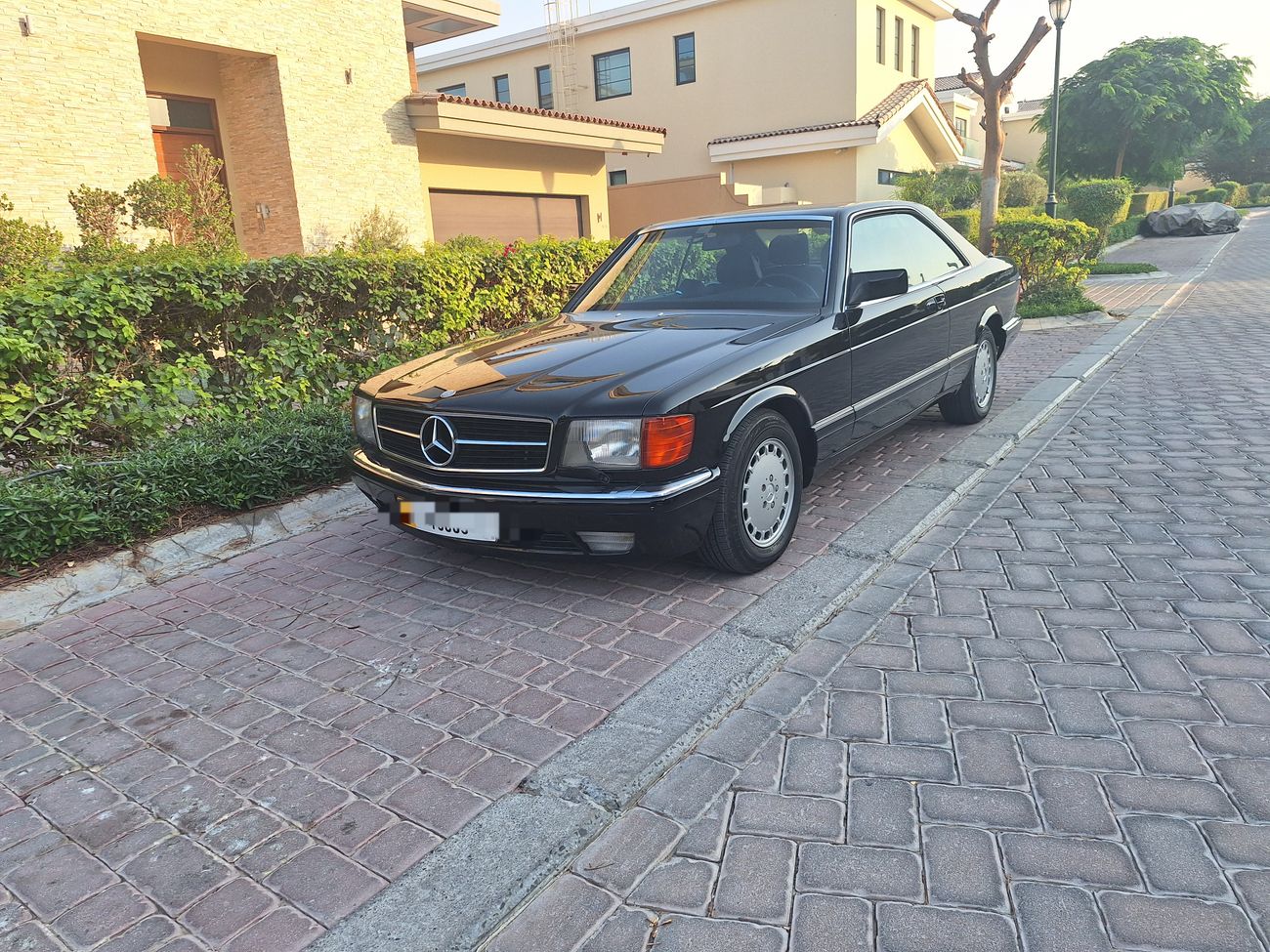 Mercedes-Benz 560 SEC