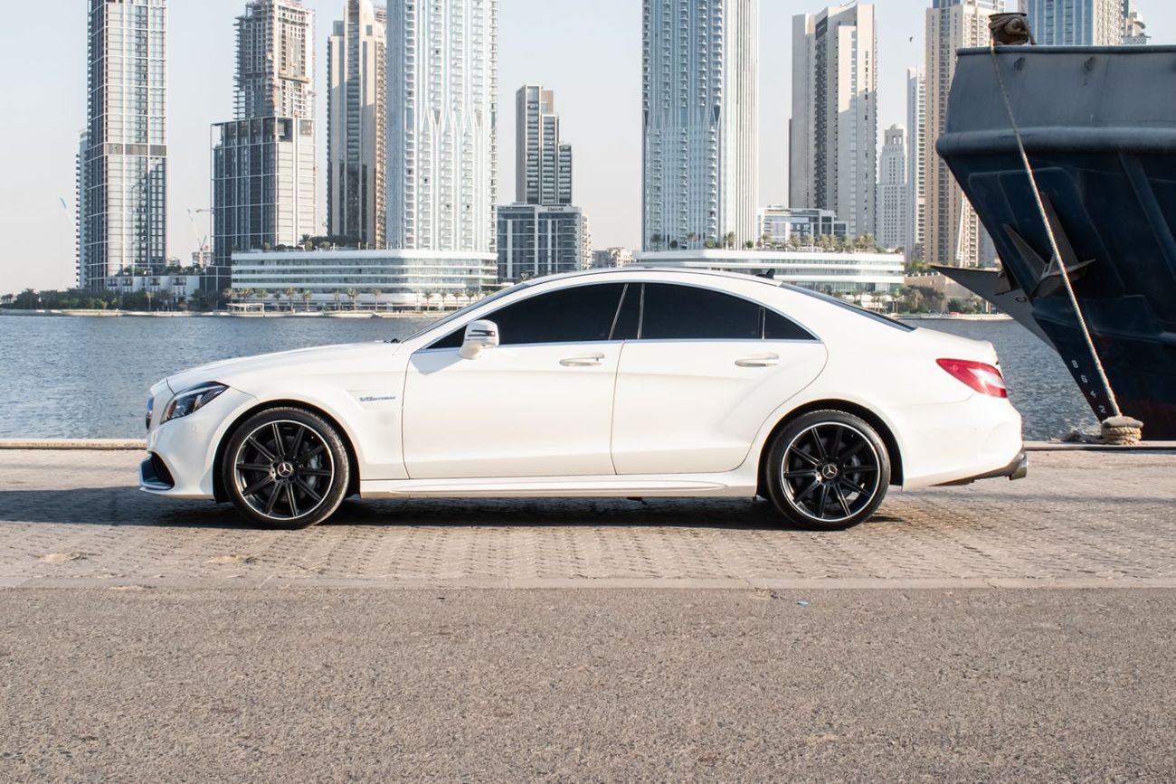 مرسيدس بنز CLS 63 AMG Std 5.0L