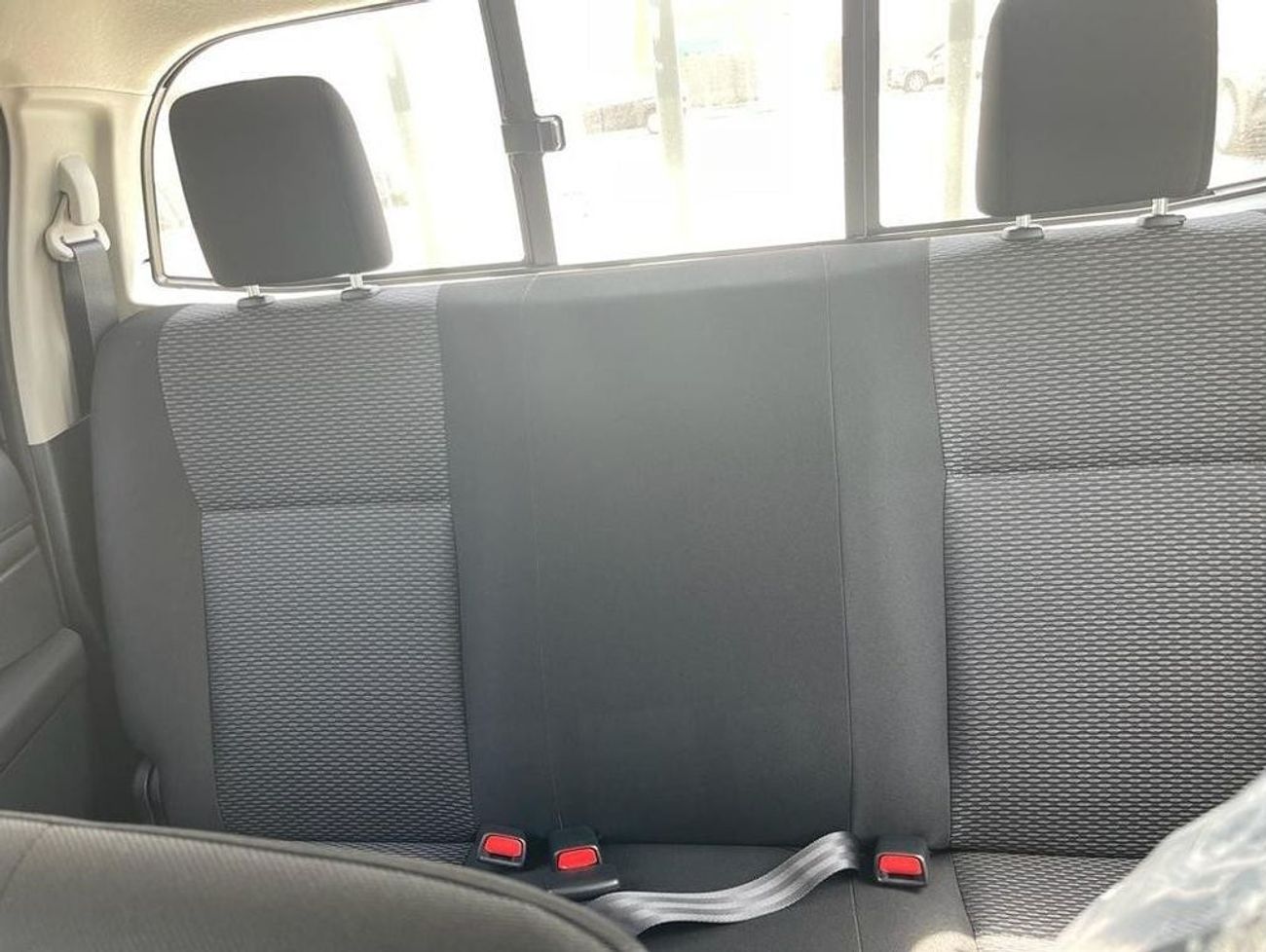 تويوتا هيلوكس 2025 Toyota Hilux DLX-G1 DC 2.4L MT Diesel (Power Window)