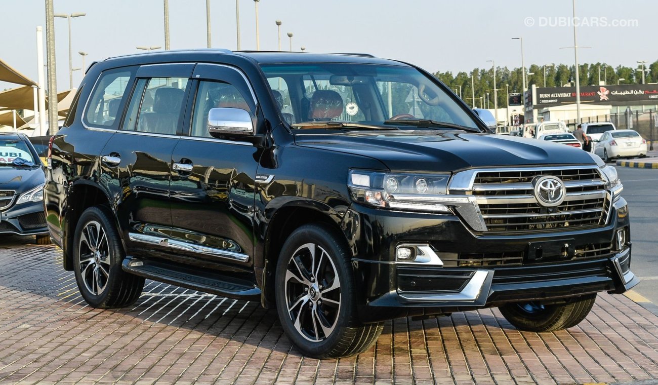 Toyota Land Cruiser VXR V8 Facelit to 2020