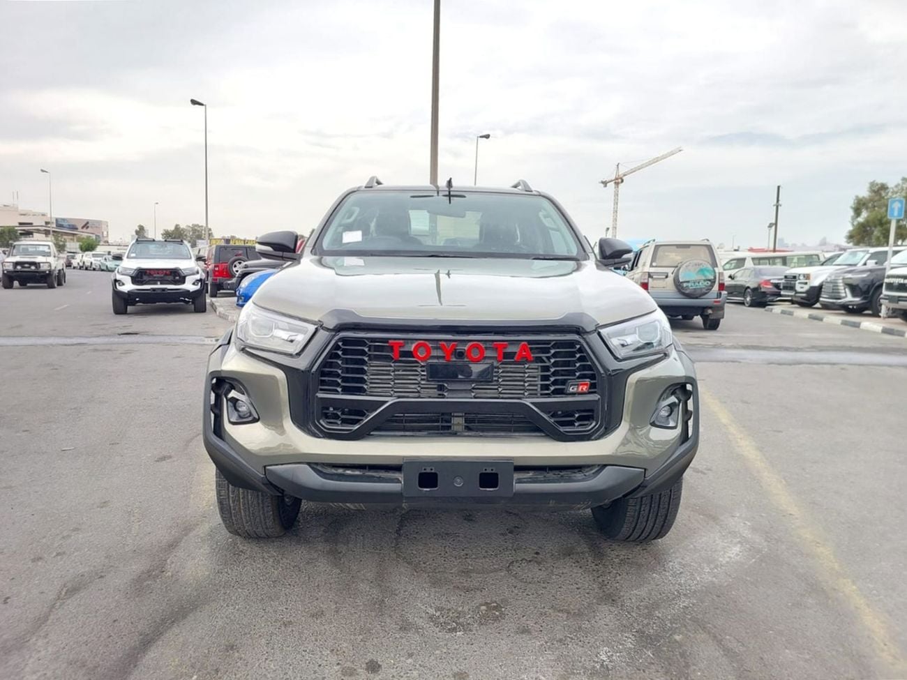 تويوتا هيلوكس (RAMADAN OFFER) TOYOTA HILUX PICKUP RHD 2016 MODEL 2.8 L DIESEL MANUAL(PM60567)