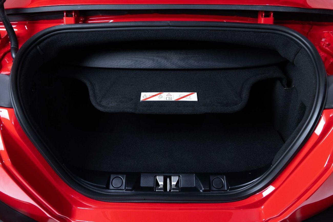 فيراري روما Spider – Delivery Mileage | Red Exterior | Cuoio Interior
