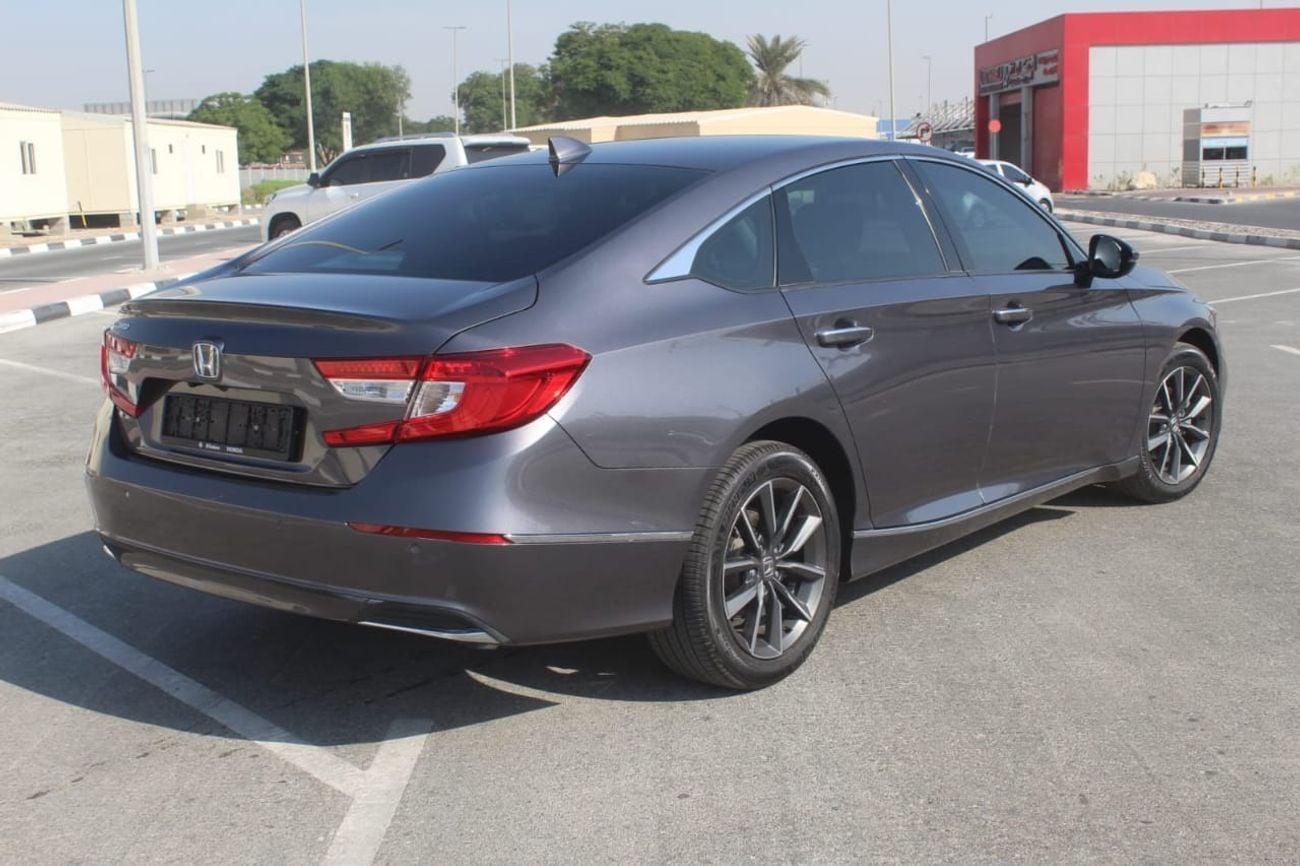 هوندا أكورد EX 1.5L