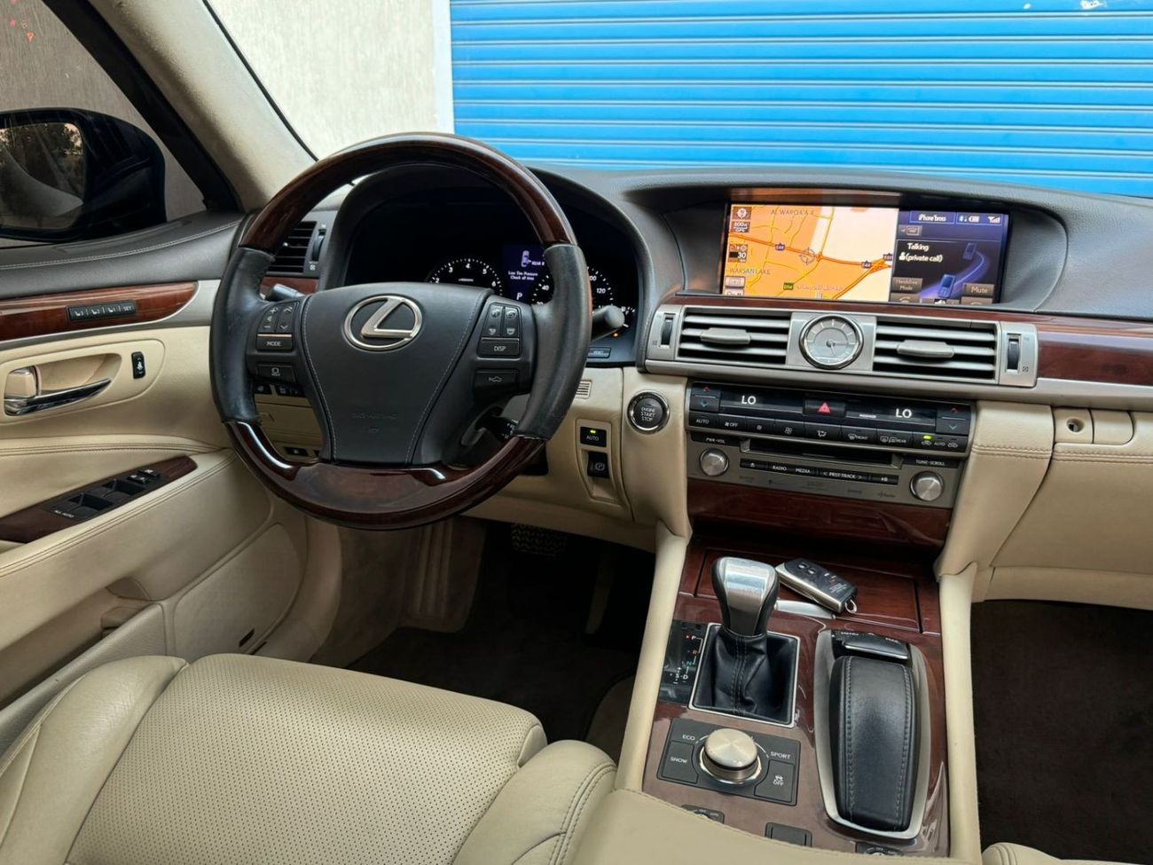 لكزس LS 460 L تيتانيوم