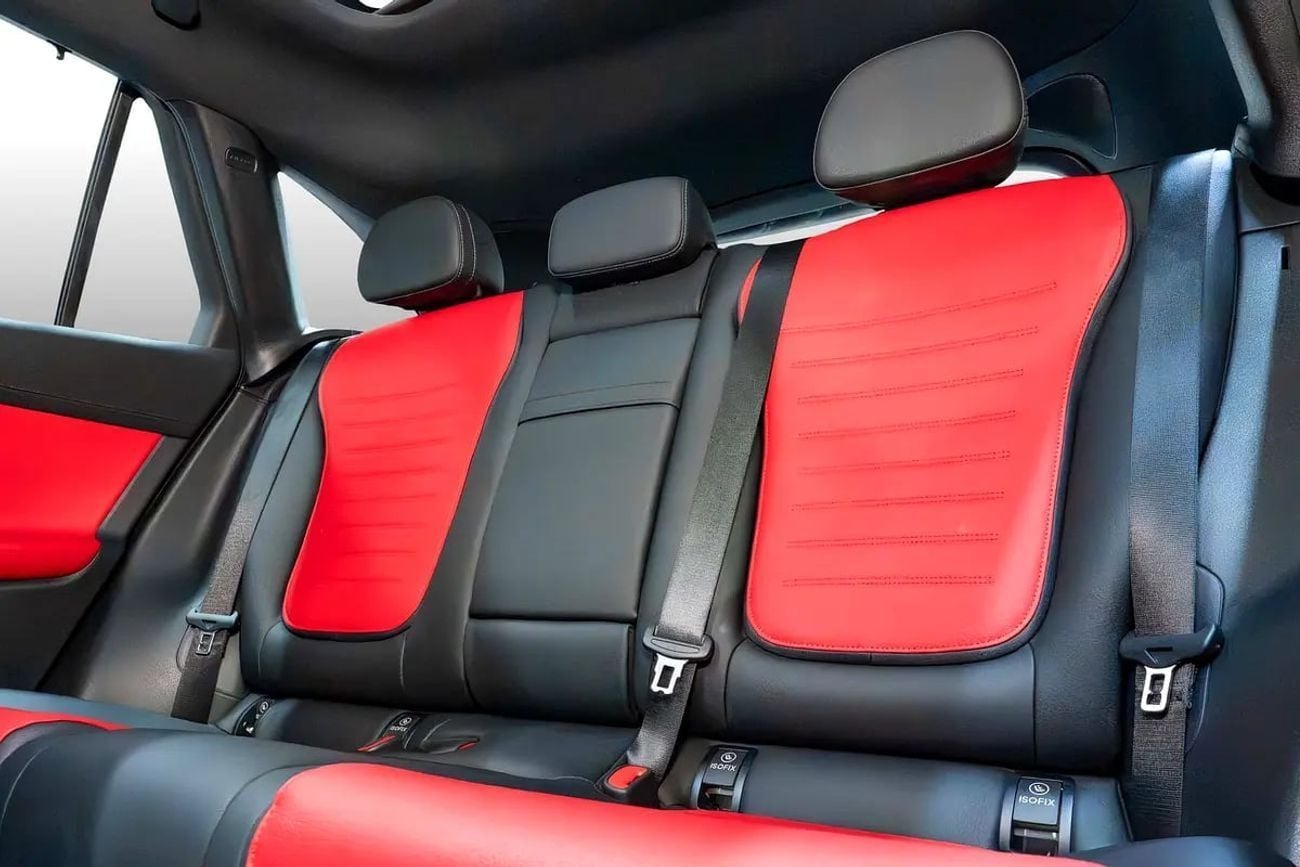 مرسيدس بنز GLC 300 Gargash Service and Warranty Package | 0% Downpayment | 4,096 P/M |