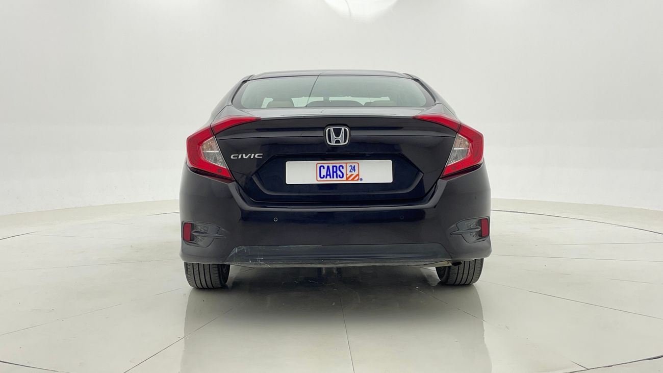 هوندا سيفيك DX 1.6 | بدون دفعة مقدمة | اختبار قيادة مجاني للمنزل