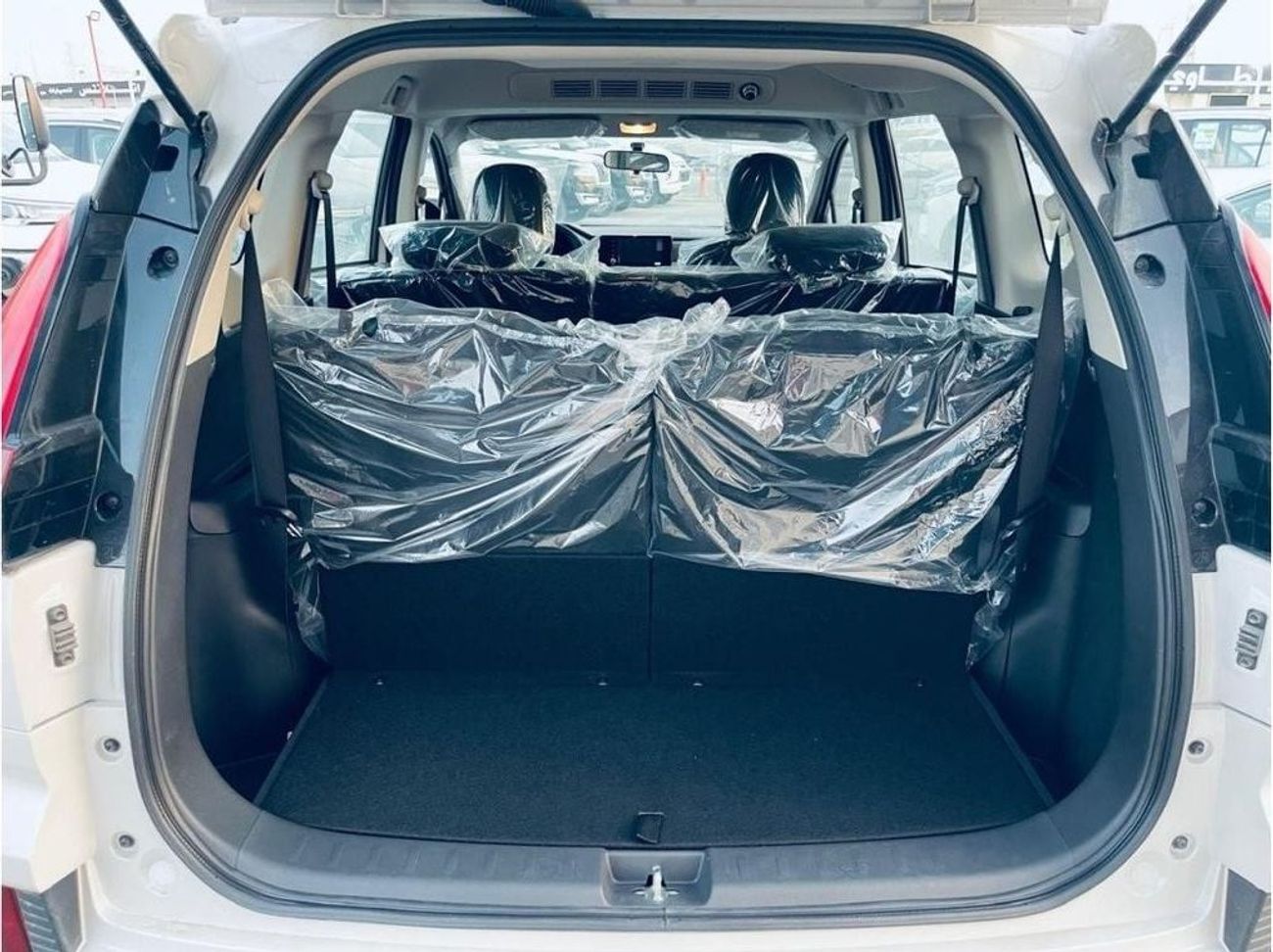 ميتسوبيشي إكسباندر MITSUBISHI XPANDER PREMIUM 1.5L 7 SEATS 2024