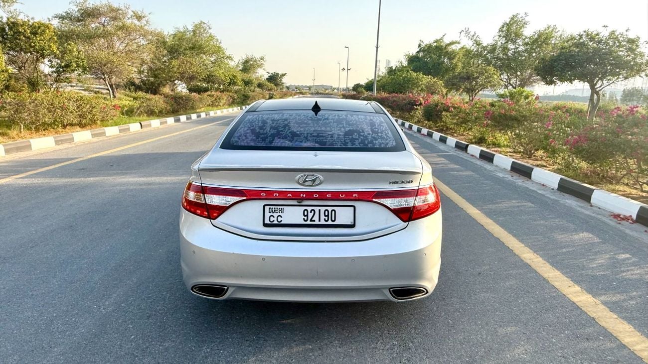 Hyundai Grandeur STD (NON GCC)