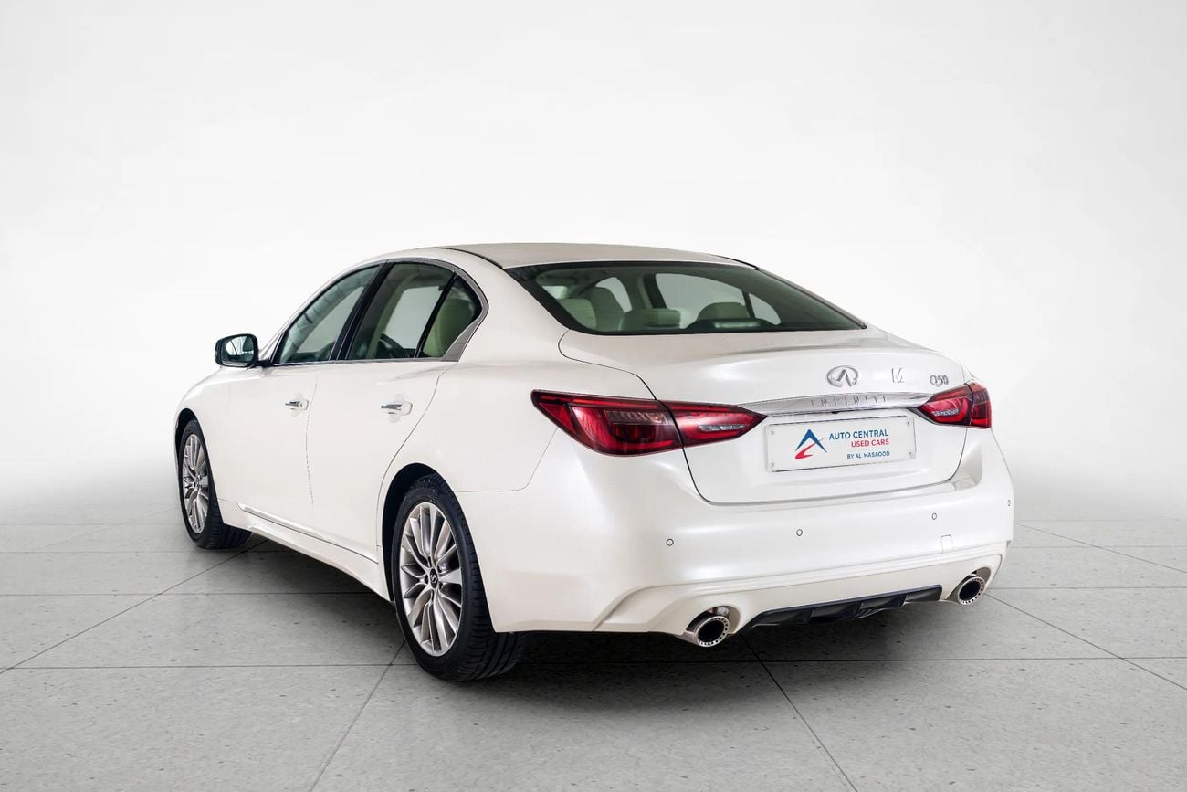 إنفينيتي Q50 LUXE 3.0