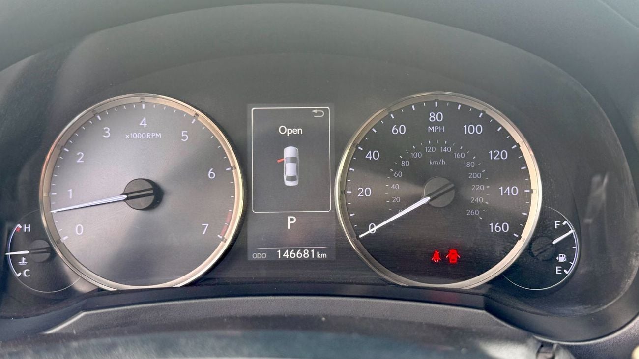 لكزس IS 300 Platinum 2.0L