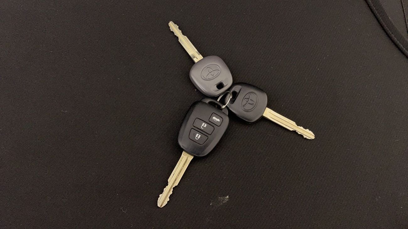 تويوتا يارس 2021 SE | AED 530/Month | 0 DP | 30 Day Return | Warranty | Service History