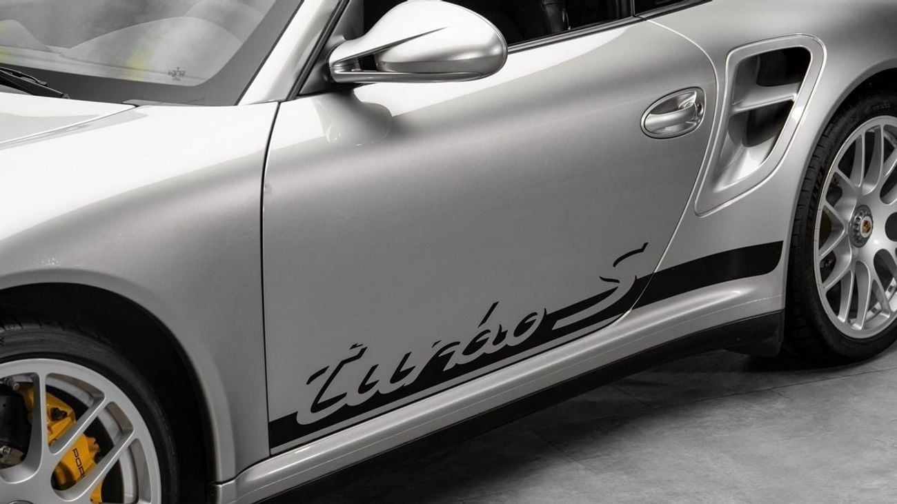 Porsche 911 TURBO S (997) - 2012 - Japanese Specs