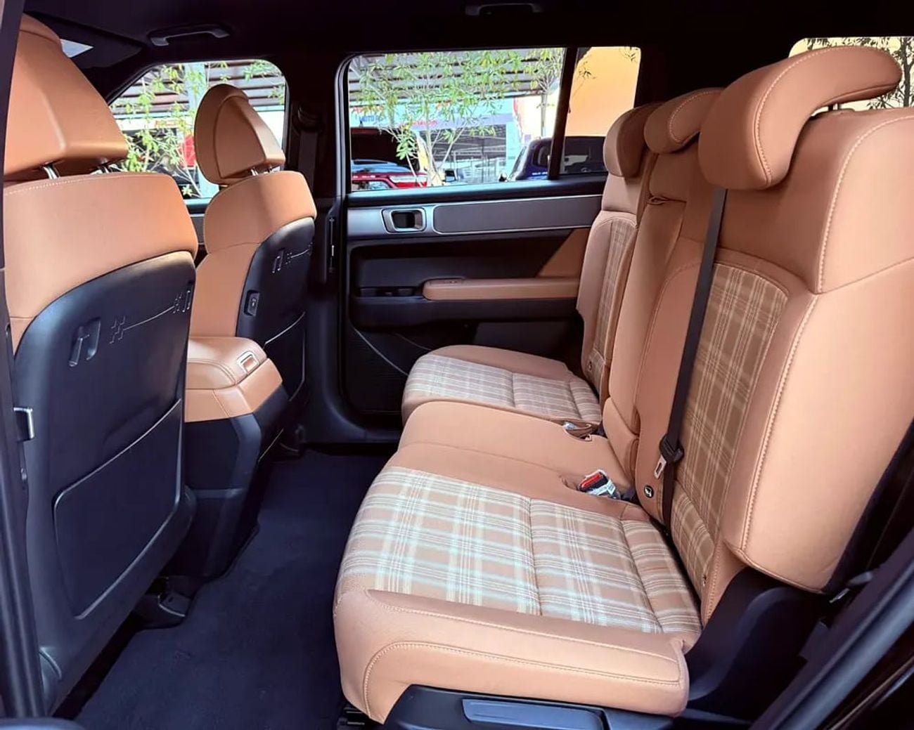 Hyundai Santa Fe COMFORT هيونداي سانتافي تحت الضمان تشيكات وكالة صبغ وكالة Comfort GCC