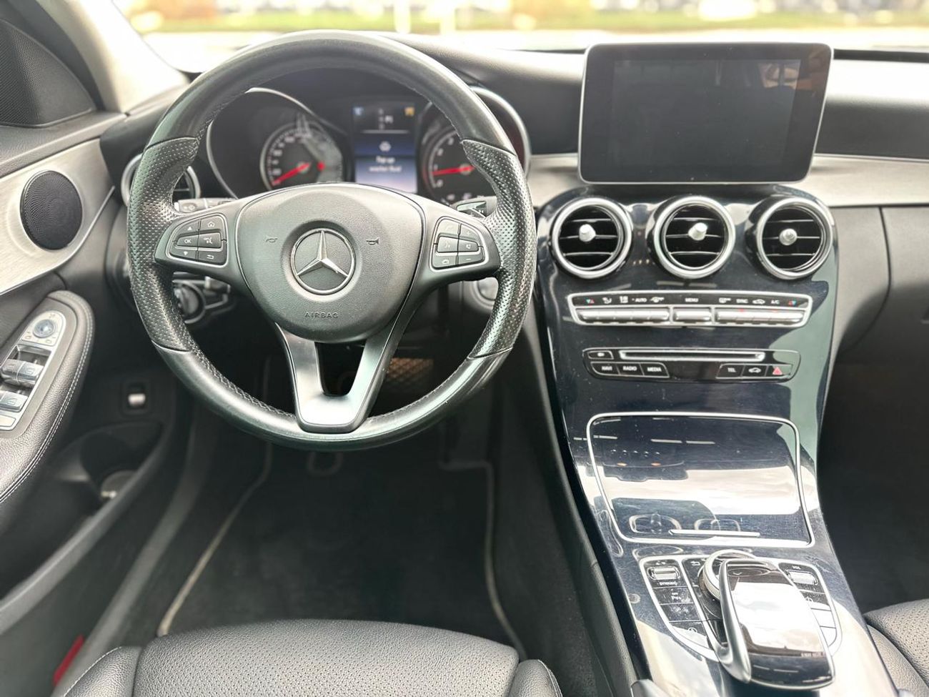 Mercedes-Benz C 200 Turbocharged, 16-valve, Inline 4-cylinder (M274)