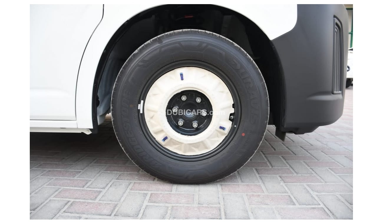 تويوتا هاياس Toyota Hiace 3.5 Petrol Highroof Passenger Van with Heater