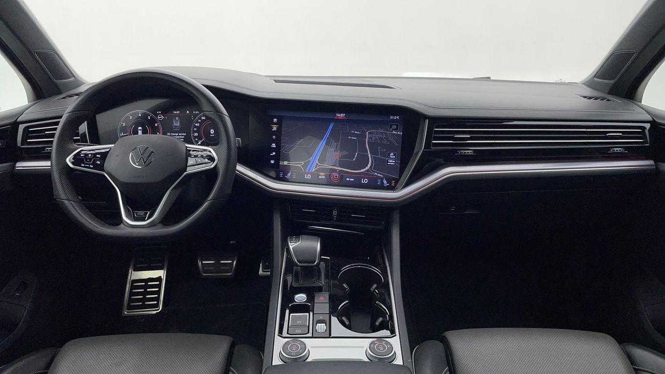 فولكس واجن طوارق R LINE 3 | بدون دفعة مقدمة | اختبار القيادة في المنزل