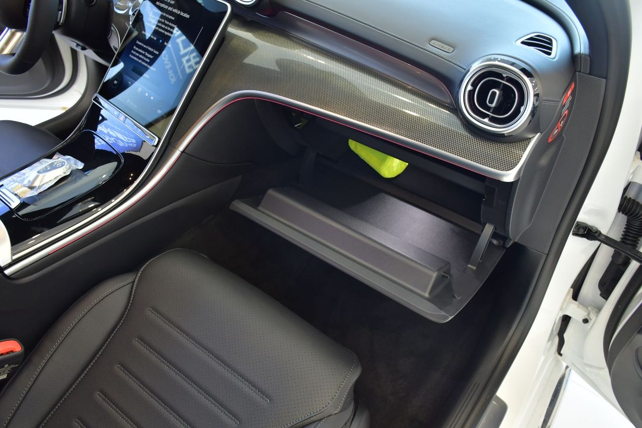 Mercedes-Benz 260 c260L