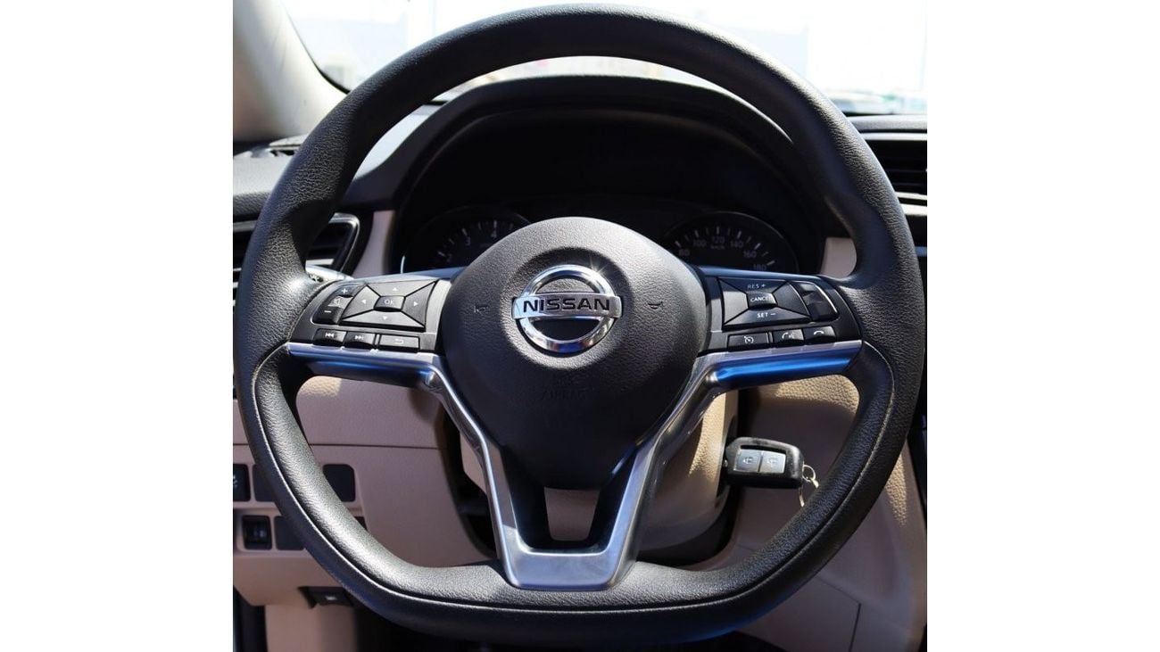 نيسان إكس تريل 2019 نيسان إكس تريل إس (T32)، سيارات الدفع الرباعي 5dr، 2.5 لتر 4 سلندر بنزين، أوتوماتيكي، دفع أمامي