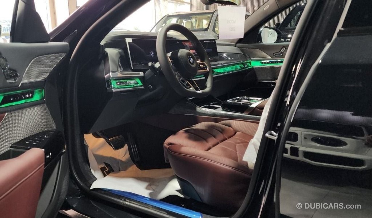 بي أم دبليو 735