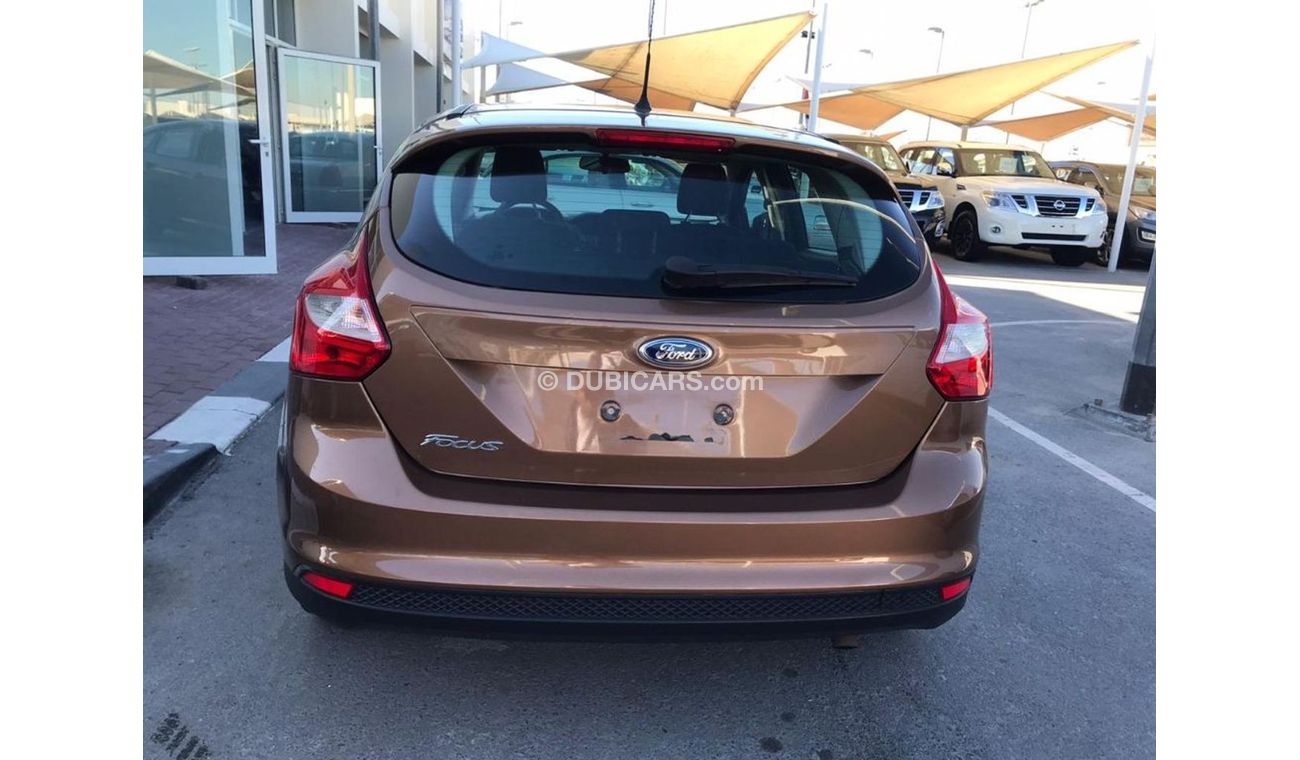 Ford Focus 2014 g cc full automatic accident free original pant