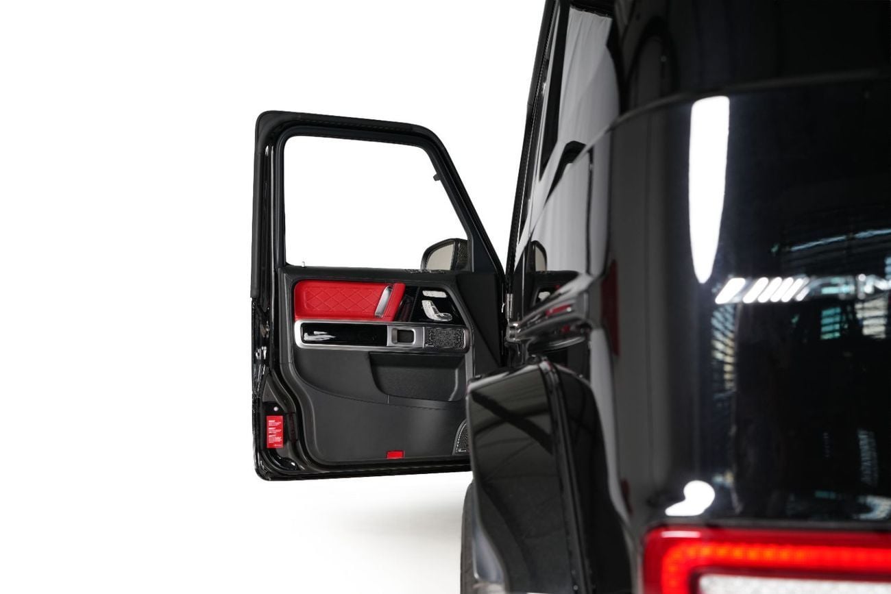 Mercedes-Benz G 63 AMG Std 4.0L Night Package- first Edition